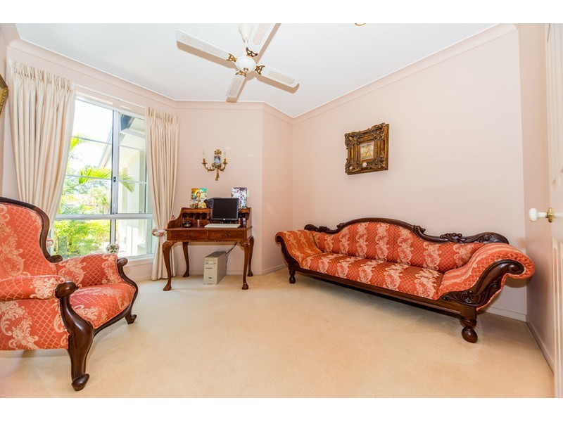 7 Oyster Cove Promenade, Helensvale QLD 4212