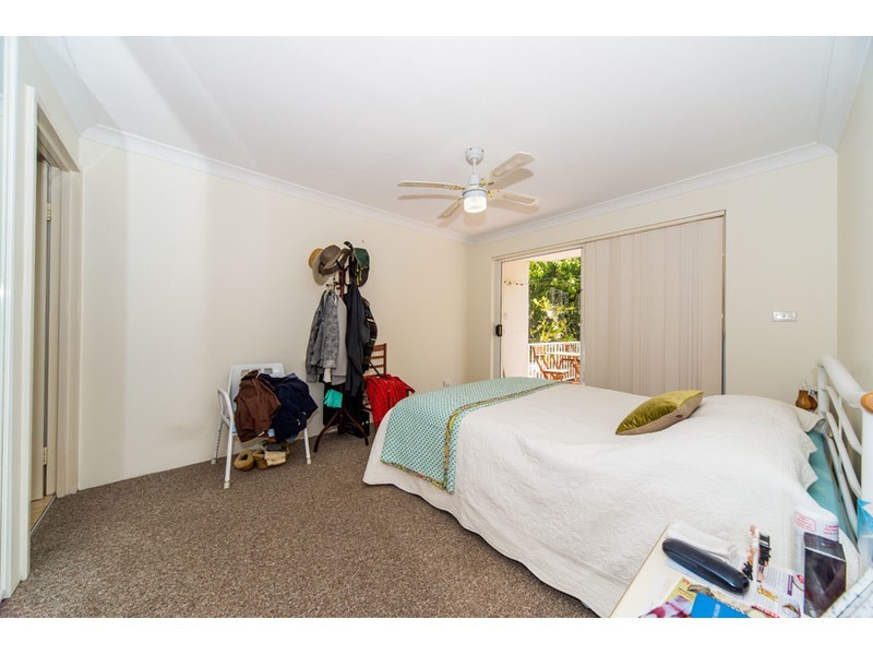 9/37 Bayview Street, Runaway Bay QLD 4216