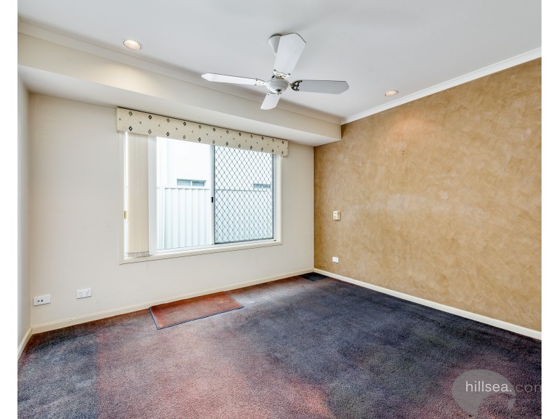 26 Karema Crescent, Runaway Bay QLD 4216