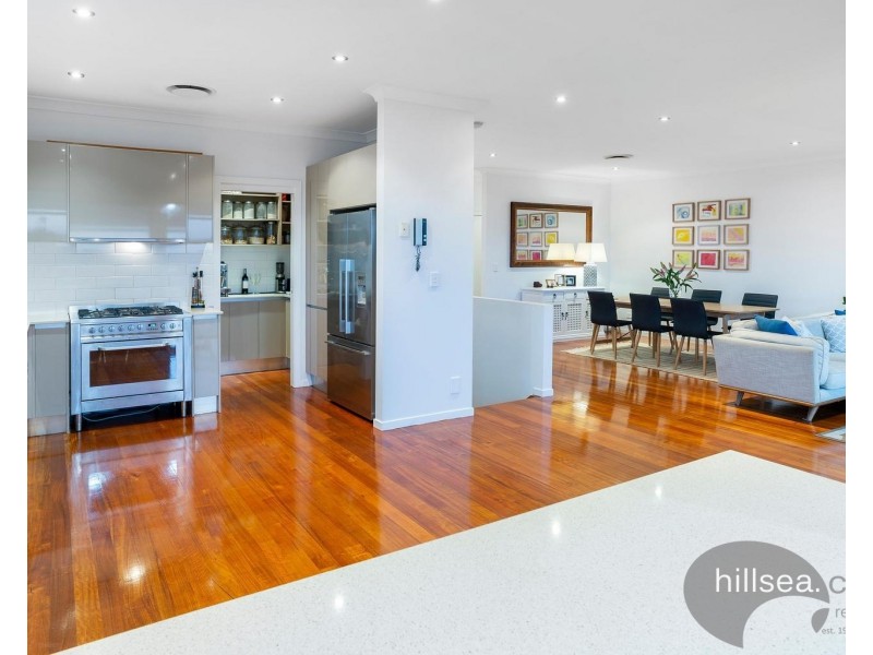 7 Jingella Street, Hope Island QLD 4212