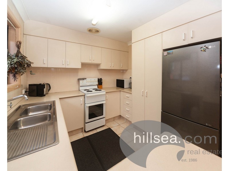 1/29 Runaway Bay Avenue, Runaway Bay QLD 4216