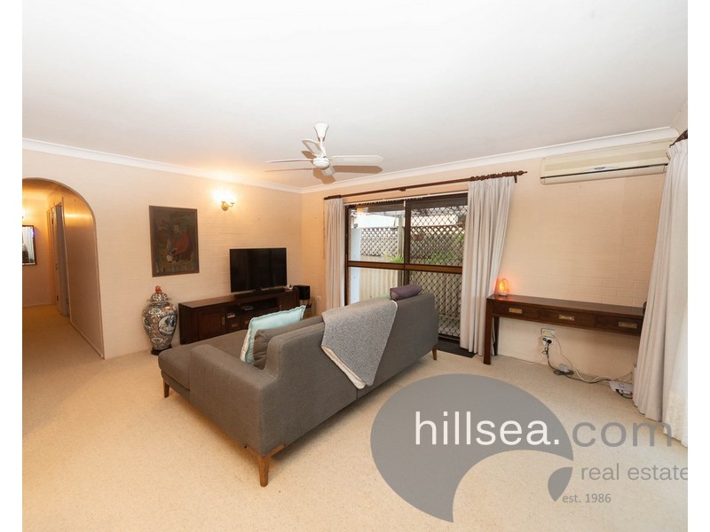 1/29 Runaway Bay Avenue, Runaway Bay QLD 4216