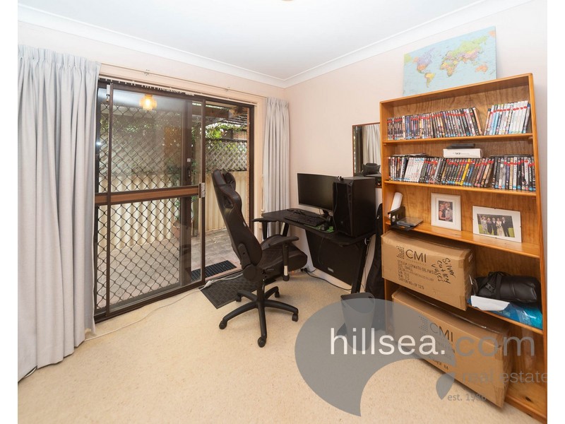 1/29 Runaway Bay Avenue, Runaway Bay QLD 4216