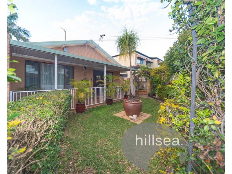 1/29 Runaway Bay Avenue, Runaway Bay QLD 4216