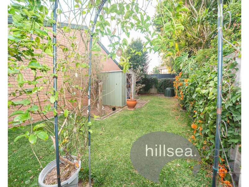 1/29 Runaway Bay Avenue, Runaway Bay QLD 4216