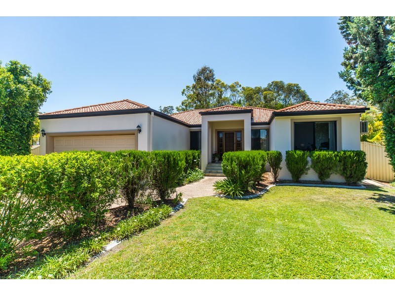 9 Tee Trees Boulevard, Arundel QLD 4214