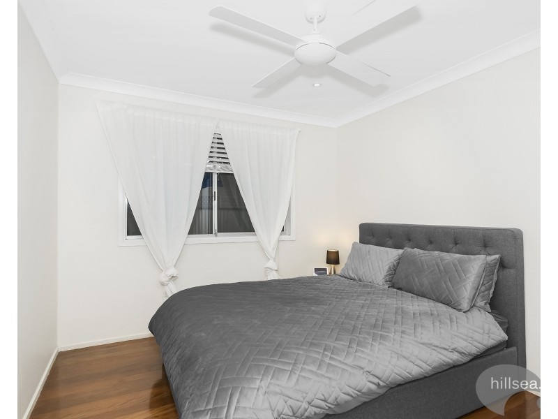 8 Goorawin Street, Runaway Bay QLD 4216