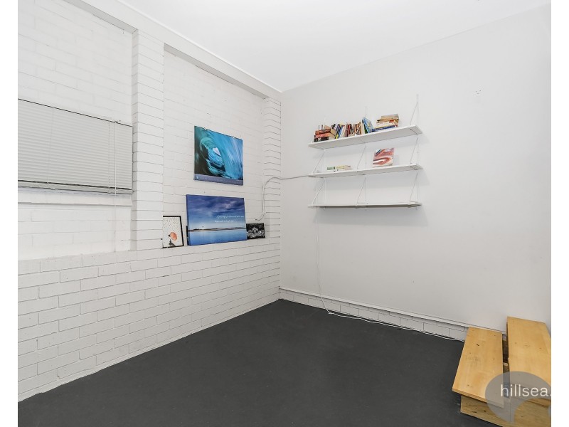 8 Goorawin Street, Runaway Bay QLD 4216