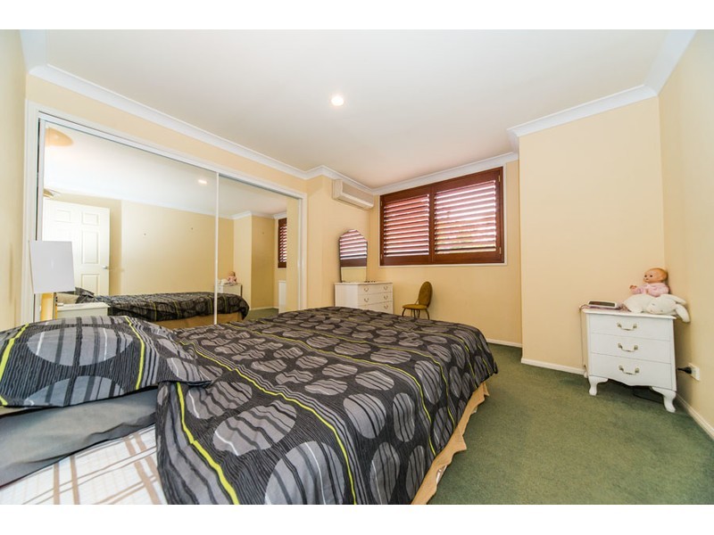 9 Tallara Street, Coombabah QLD 4216