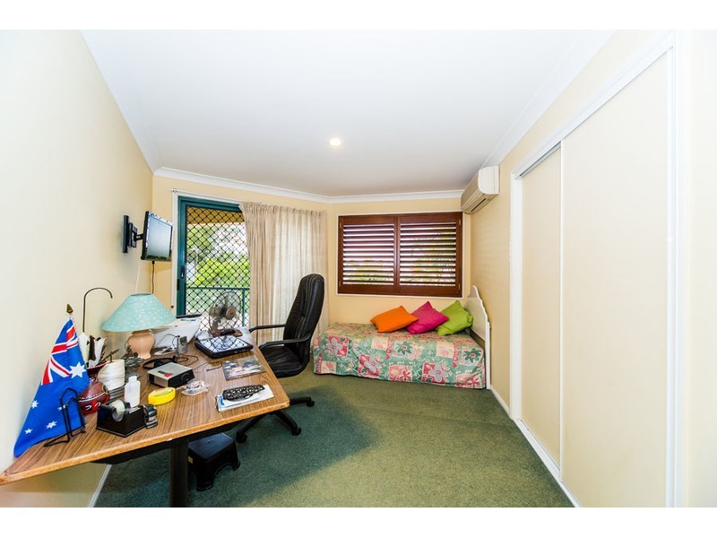 9 Tallara Street, Coombabah QLD 4216