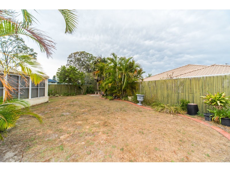 9 Tallara Street, Coombabah QLD 4216