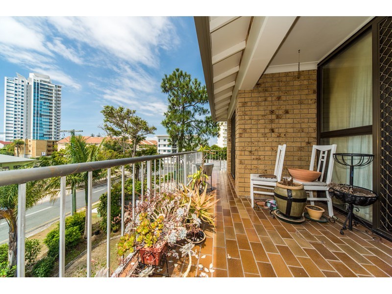 6/4 Phillip Street, Labrador QLD 4215