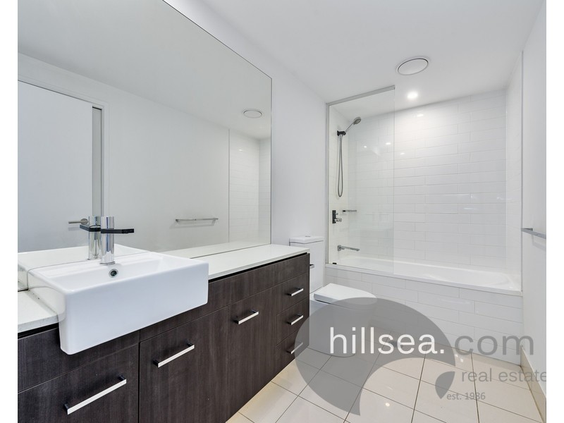 4701/25-31 East Quay Drive, Biggera Waters QLD 4216