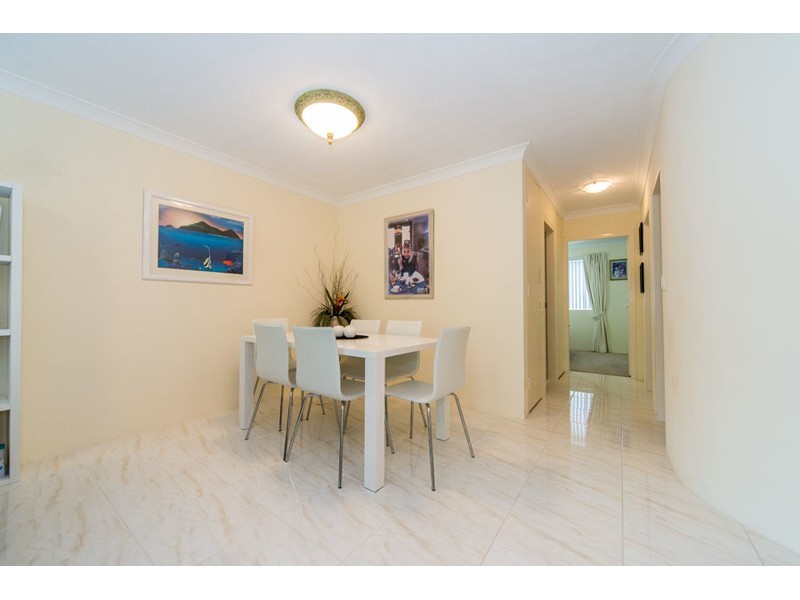 9 Bayview Street, Runaway Bay QLD 4216