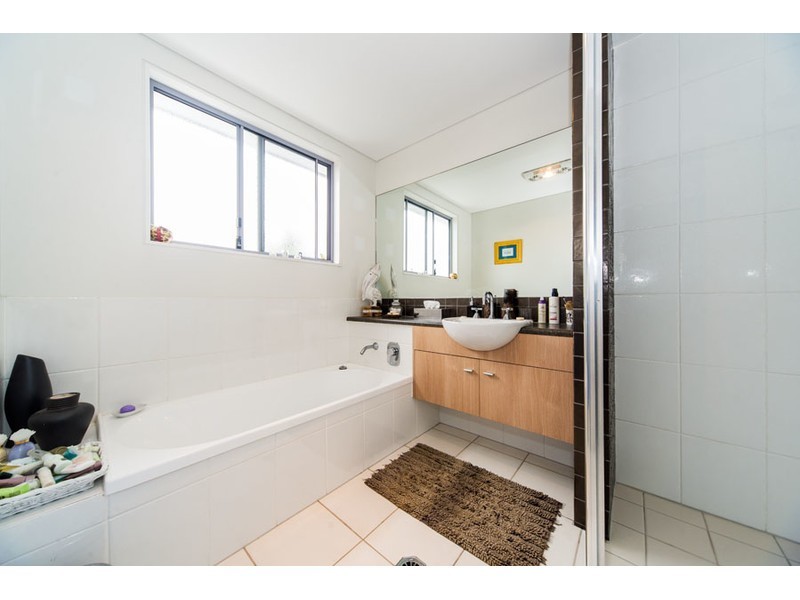 7/181 Lae Drive, Coombabah QLD 4216