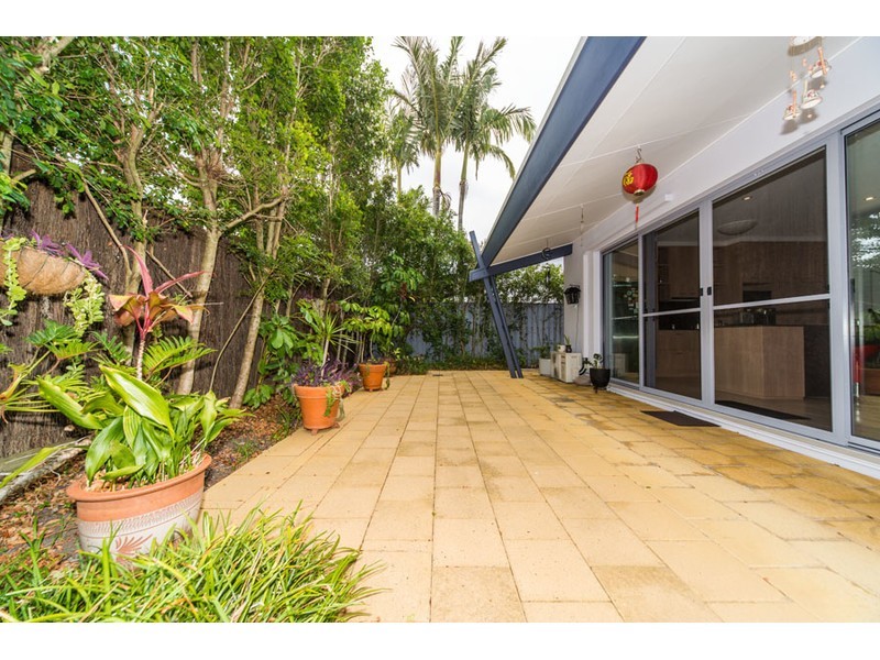 7/181 Lae Drive, Coombabah QLD 4216