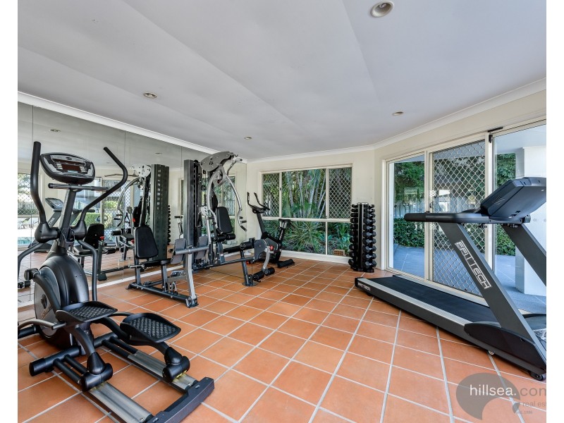 53/88-98 Limetree Parade, Runaway Bay QLD 4216