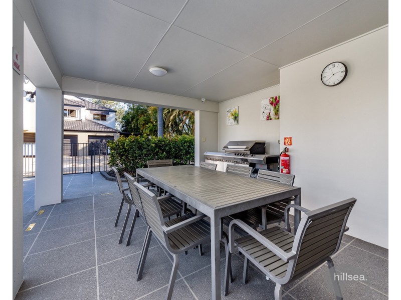 53/88-98 Limetree Parade, Runaway Bay QLD 4216