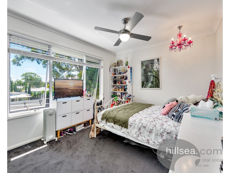 14 Akoonah Street, Hope Island QLD 4212
