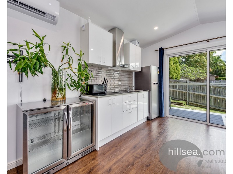 14 Akoonah Street, Hope Island QLD 4212