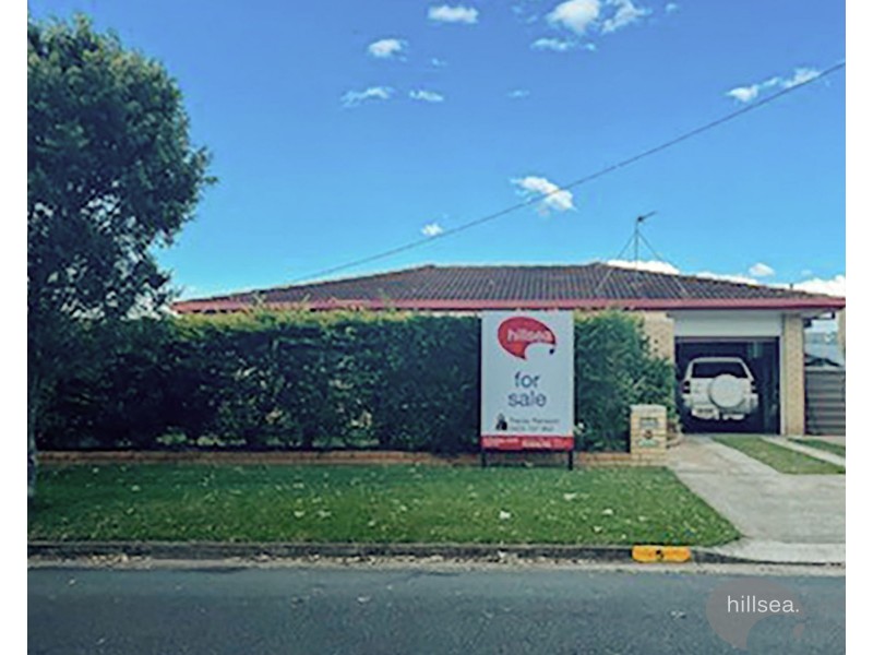 5 Collier Avenue, Biggera Waters QLD 4216