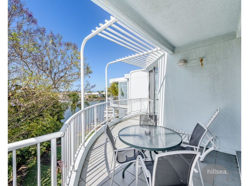 11/75 Morala Avenue, Runaway Bay QLD 4216