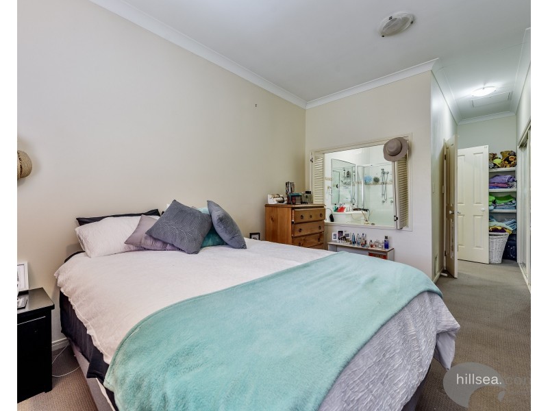 62/88-98 Limetree Parade, Runaway Bay QLD 4216