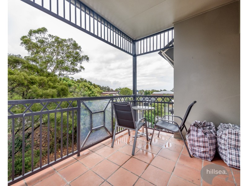 62/88-98 Limetree Parade, Runaway Bay QLD 4216