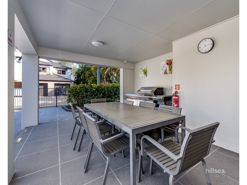 62/88-98 Limetree Parade, Runaway Bay QLD 4216