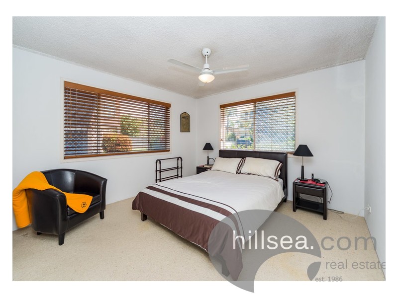 1/6 Vernia Place, Biggera Waters QLD 4216