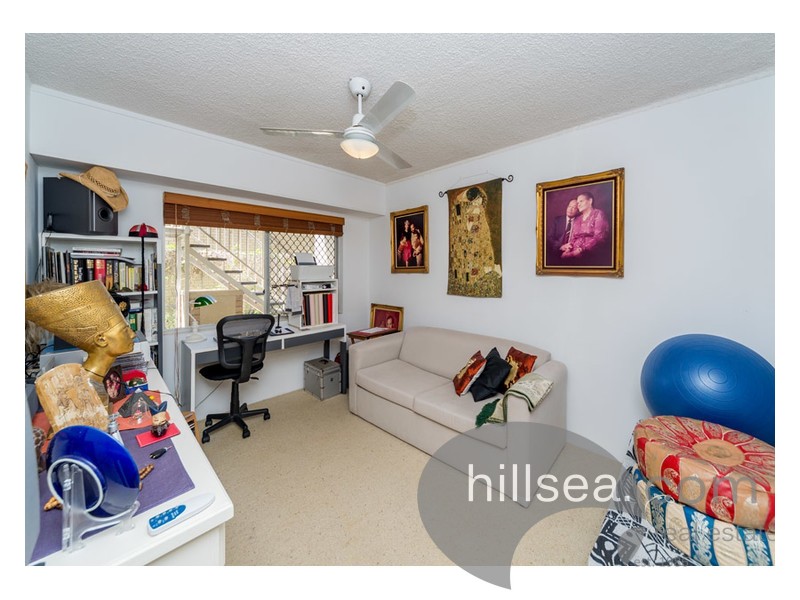 1/6 Vernia Place, Biggera Waters QLD 4216
