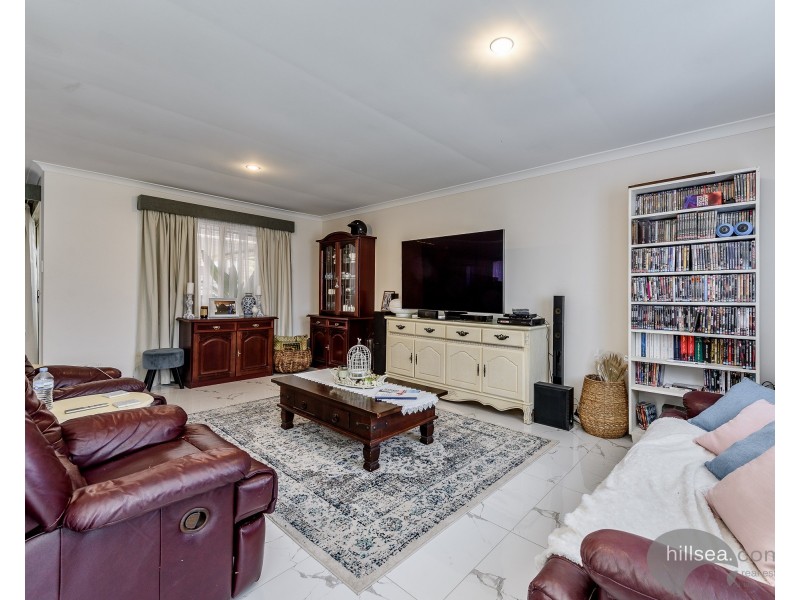 127 Sidney Nolan Drive, Coombabah QLD 4216