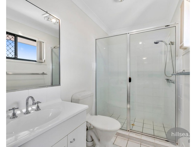 9/13 Hervey Street, Pacific Pines QLD 4211