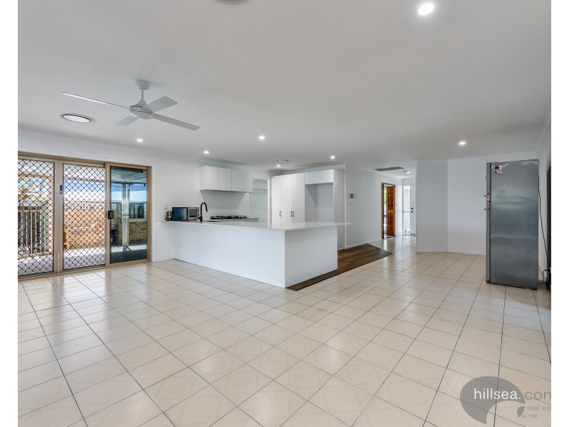 80 Lae Drive, Runaway Bay QLD 4216
