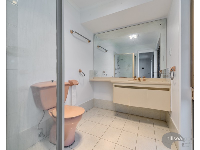 80 Lae Drive, Runaway Bay QLD 4216