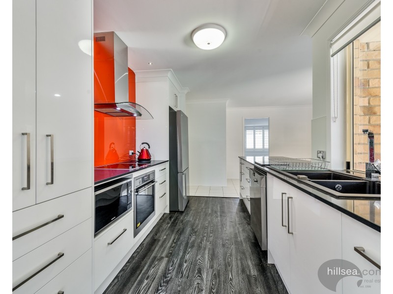 4 Hirono Court, Parkwood QLD 4214