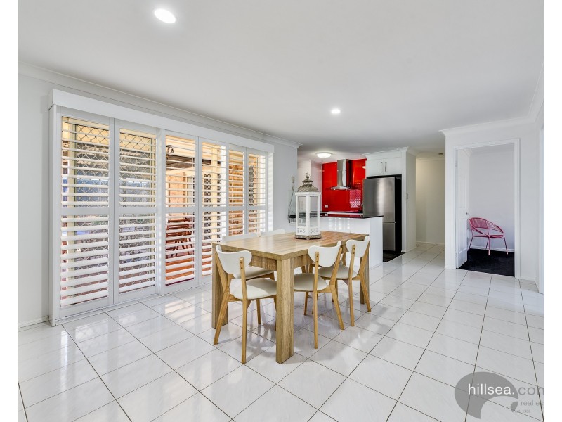 4 Hirono Court, Parkwood QLD 4214