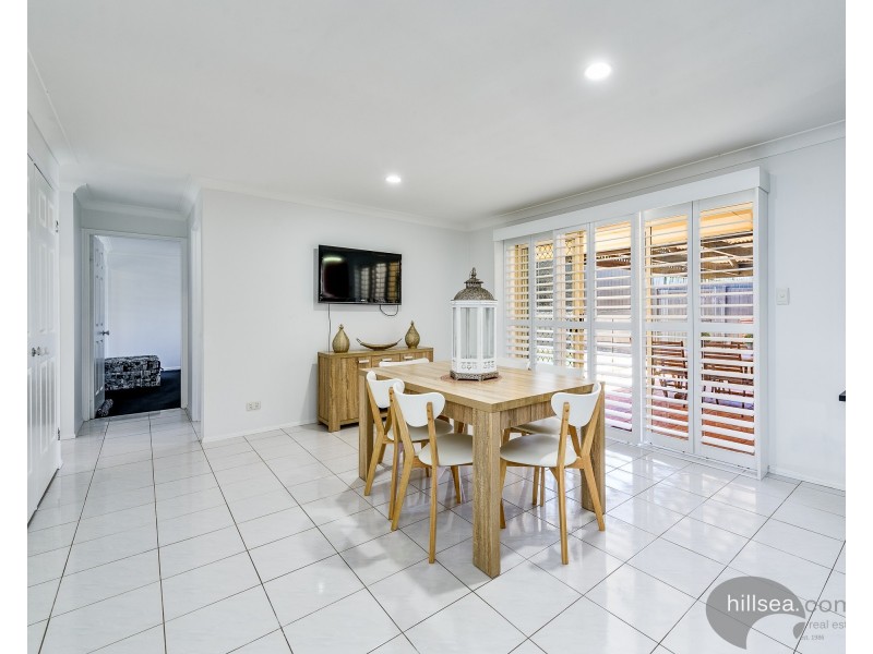 4 Hirono Court, Parkwood QLD 4214
