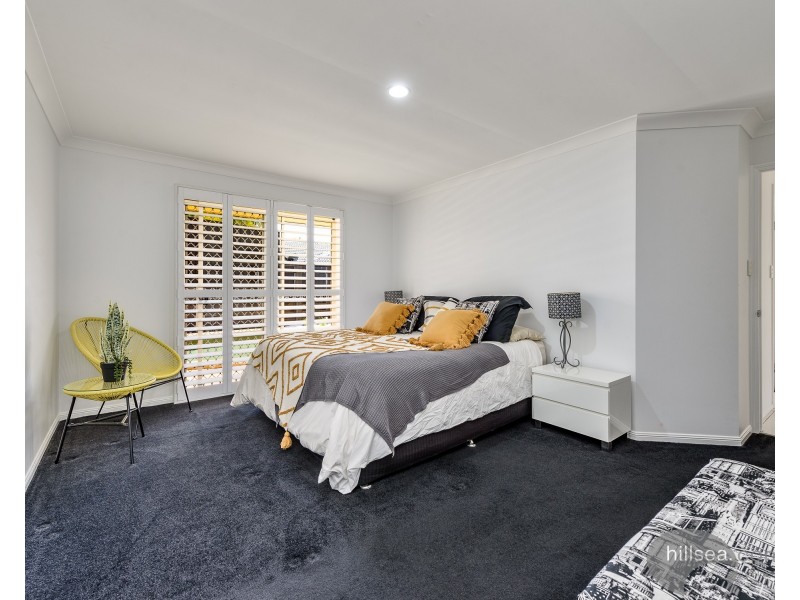 4 Hirono Court, Parkwood QLD 4214