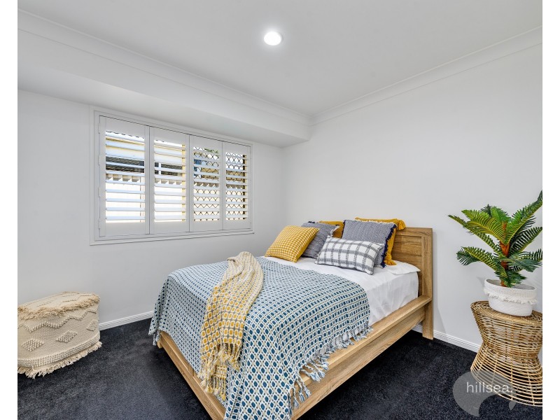 4 Hirono Court, Parkwood QLD 4214