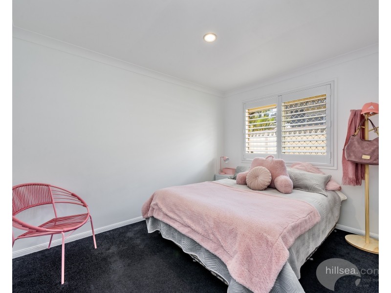 4 Hirono Court, Parkwood QLD 4214