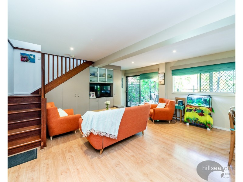 42 Coombabah Road, Biggera Waters QLD 4216