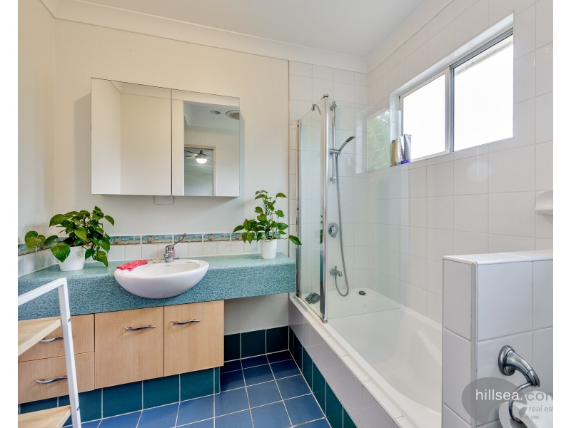 42 Coombabah Road, Biggera Waters QLD 4216