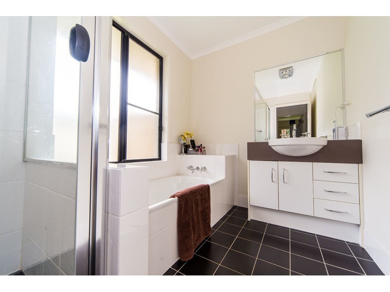 3 Mullins Street, Ormeau Hills QLD 4208