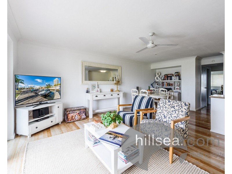 38/37 Bayview Street, Runaway Bay QLD 4216