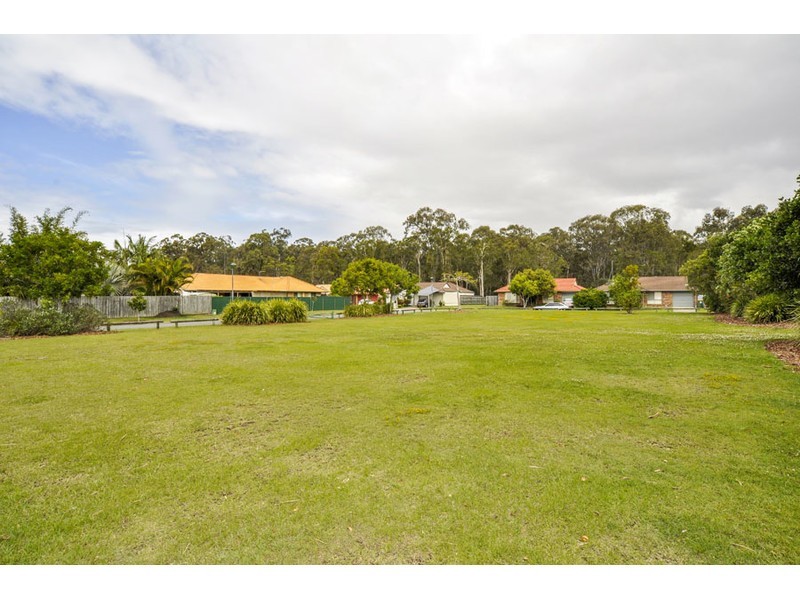 11 Leonardo Circuit, Coombabah QLD 4216