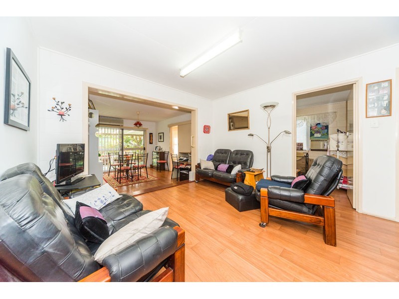 18 Barnard Street, Biggera Waters QLD 4216