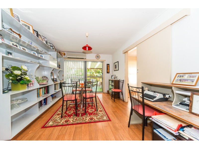 18 Barnard Street, Biggera Waters QLD 4216