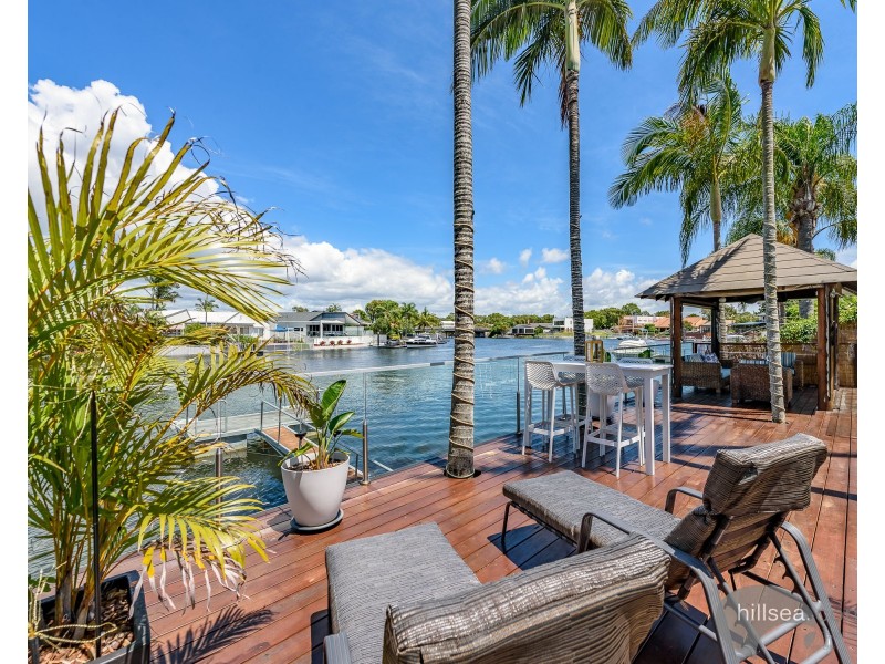 172 Morala Avenue, Runaway Bay QLD 4216