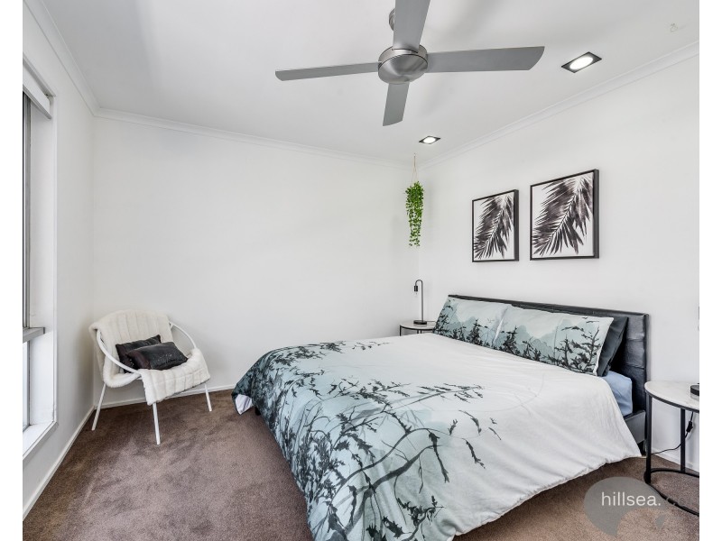 172 Morala Avenue, Runaway Bay QLD 4216